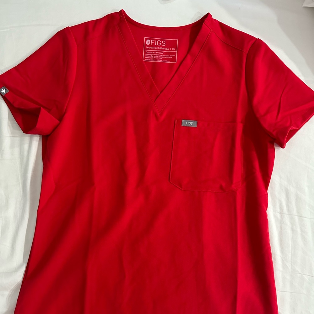 Figs Set Red Technical Style Scrub Joggers and top